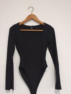 Forever 21 Black Ribbed Long Sleeve Square Neck Top